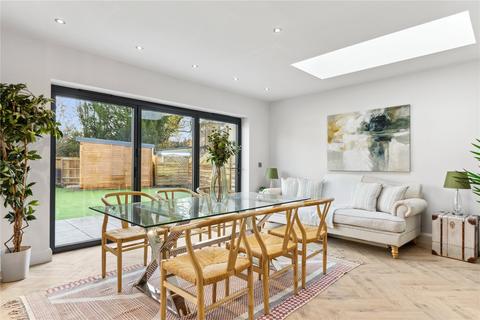 5 bedroom end of terrace house for sale, Thornton Road, SW12