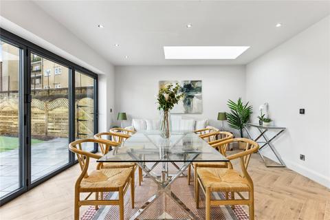 5 bedroom end of terrace house for sale, Thornton Road, SW12