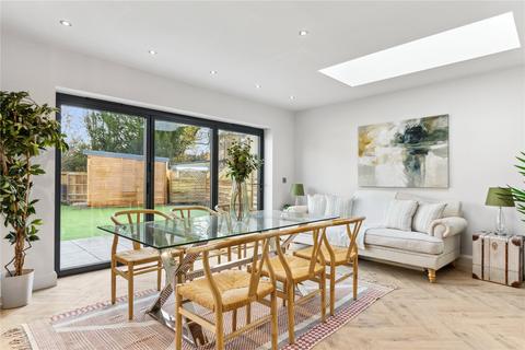 73 Thornton Road, London, SW12 0LA