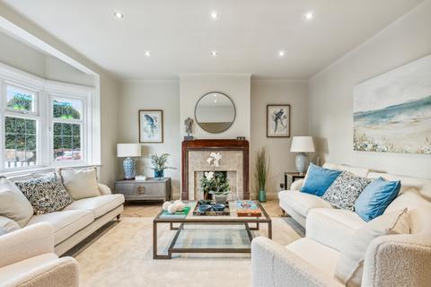 73 Thornton Road, London, SW12 0LA