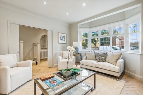 73 Thornton Road, London, SW12 0LA