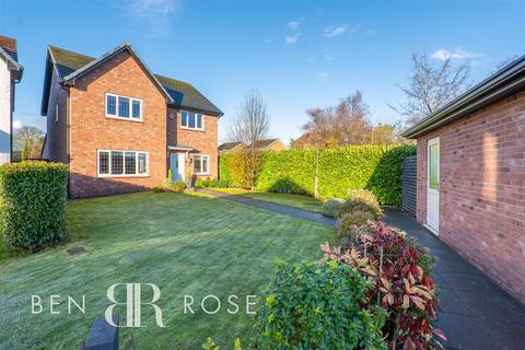 4 bedroom detached house for sale, Old Orchard Place, Leyland