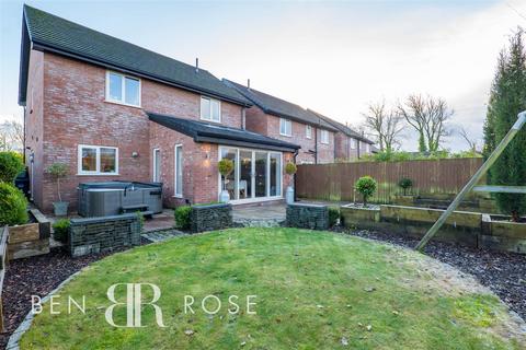 4 bedroom detached house for sale, Old Orchard Place, Leyland