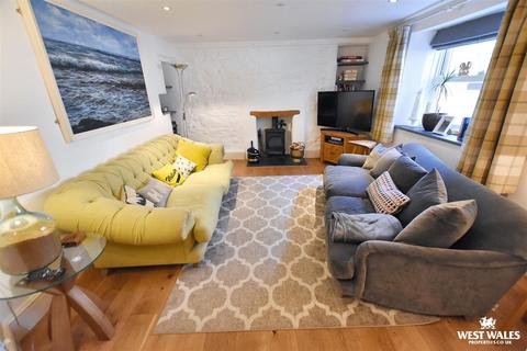 3 bedroom terraced house for sale, St. Brides Road, Little Haven