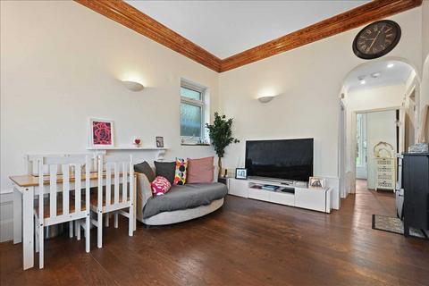 1 bedroom apartment for sale, Belmont Road, Wallington