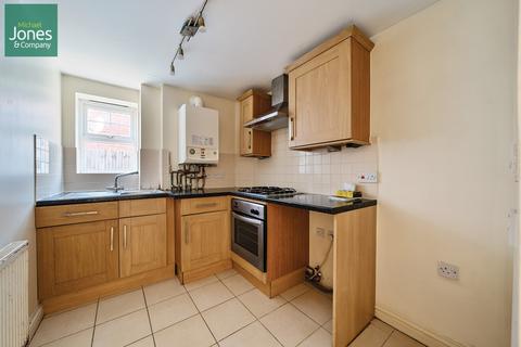 2 bedroom flat to rent, Pavilion Road, Worthing, West Sussex, BN14