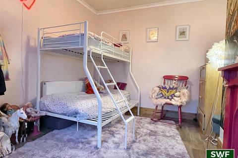 6 Clark Road, Wolverhampton, WV3 9NP