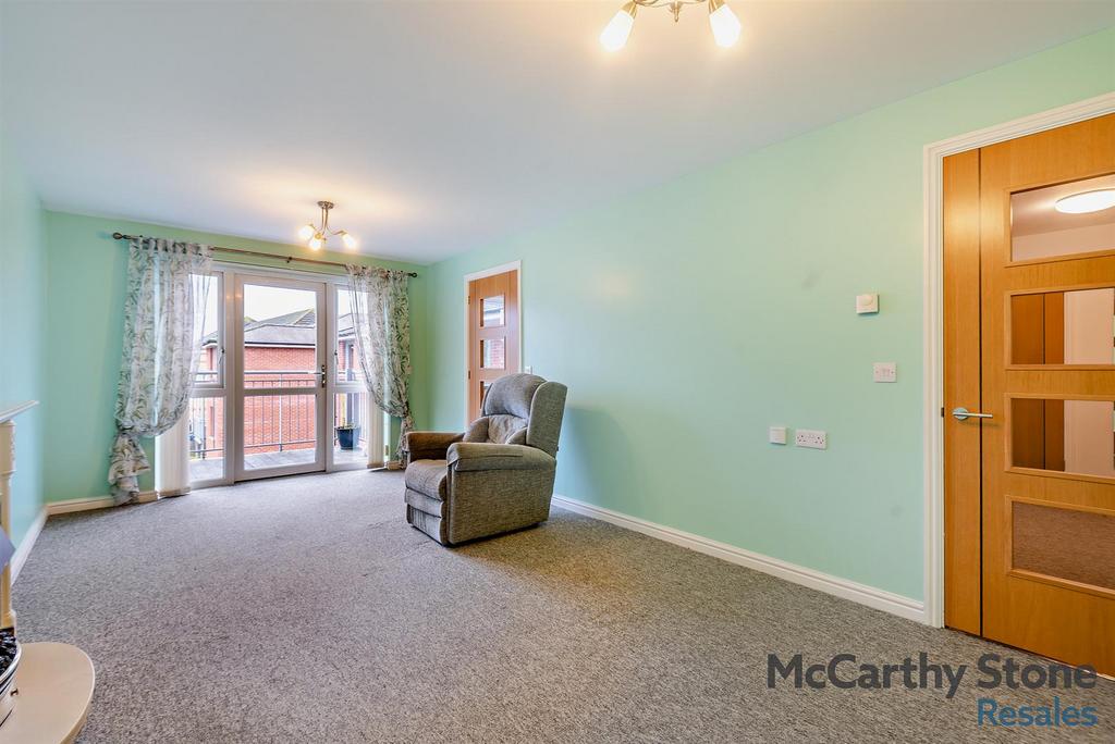 8629798-interior08-800.jpg