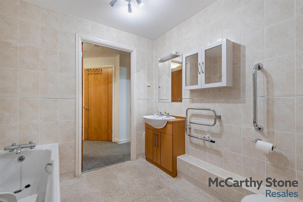 8629798-interior05-800.jpg