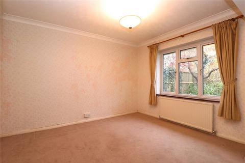 3 Egley Drive, Woking, GU22 0NJ