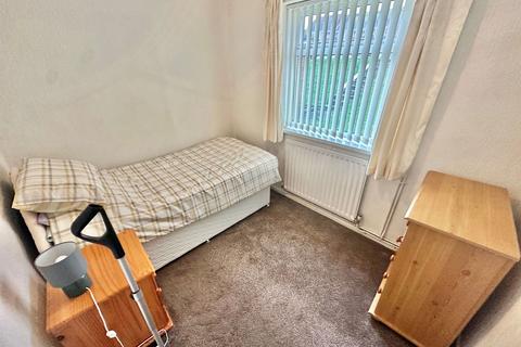 68 Grosvenor Road, Lower Gornal, Dudley, DY3 2PR