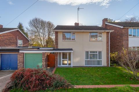 3 bedroom detached house for sale, Hilly Fields, Woodbridge, IP12 4DX