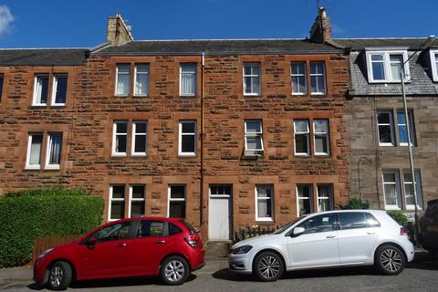 2 bedroom flat to rent, Hawarden Terrace, Perth