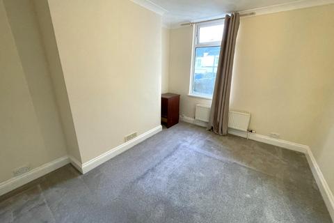 1 bedroom flat to rent, Clarence Road, Torpoint