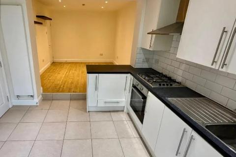 3 bedroom house to rent, Horsenden Lane North, Greenford UB6