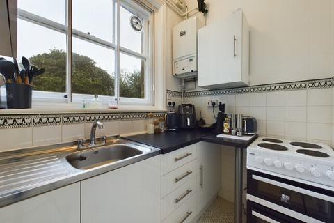 1 bedroom flat for sale, Butlers Green Road, Haywards Heath, RH16