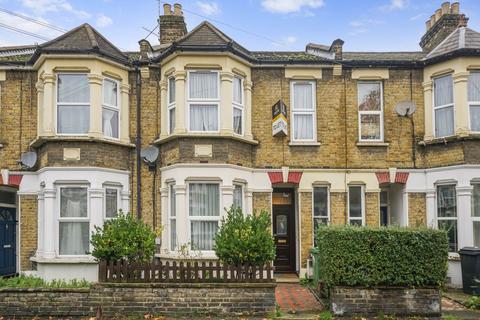 2 bedroom flat for sale, Twickenham Rd, London