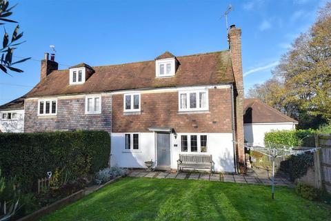 3 bedroom end of terrace house for sale, Silver Hill, Tenterden