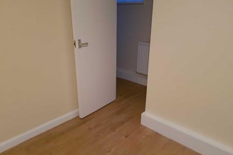 1 bedroom flat to rent, Wardell Close, London NW7