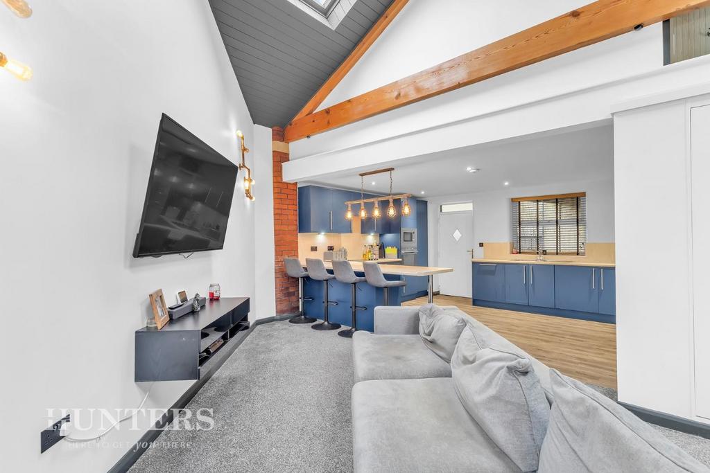 Open plan lounge diner