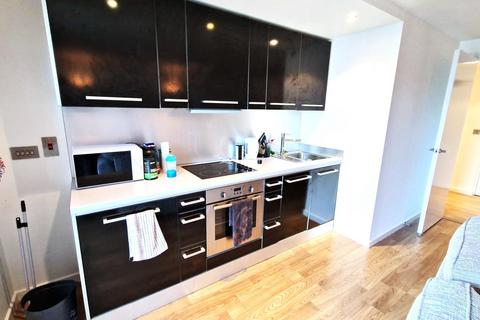 2 bedroom apartment to rent, Whitehall Quarter, West Point