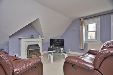 2 bedroom flat for sale, Earls Avenue, Folkestone, CT20