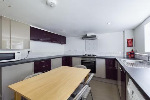 6 bedroom terraced house to rent, Freehold Terrace, Brighton, Brighton