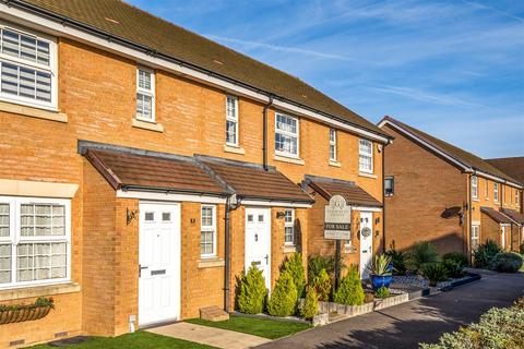 2 bedroom terraced house for sale, Richborough Close, Margate