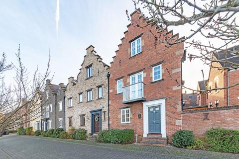 3 bedroom end of terrace house for sale, The Quay, Loughborough LE12