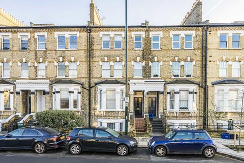 1 bedroom flat for sale, St. Margarets Road, East Twickenham TW1