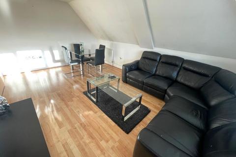 2 bedroom apartment to rent, Sunbury Gardens, Mill Hill, NW7