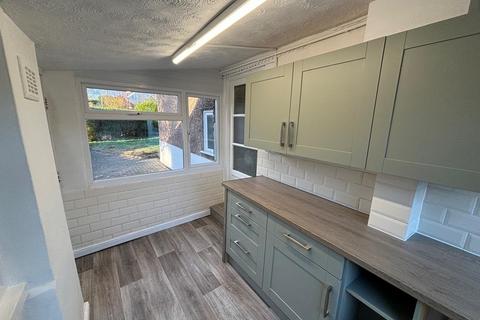 12a Albert Street, Cannock, WS11 5JA