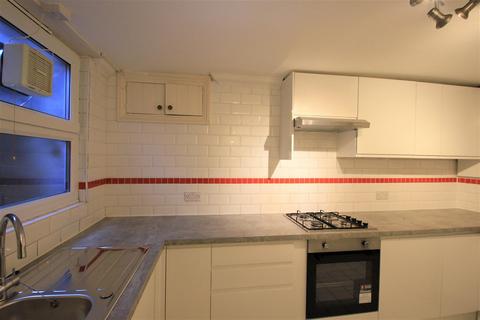 5 bedroom terraced house to rent, George Street, Brighton