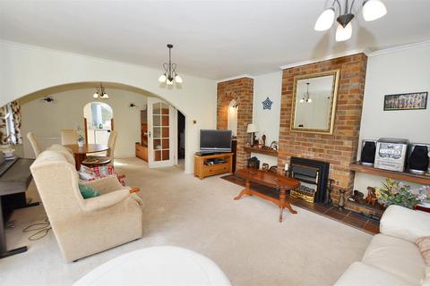 2 bedroom detached bungalow for sale, Uplands Park, Sheringham