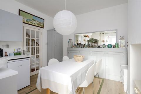 21 Holmes Road, Twickenham, TW1 4RF