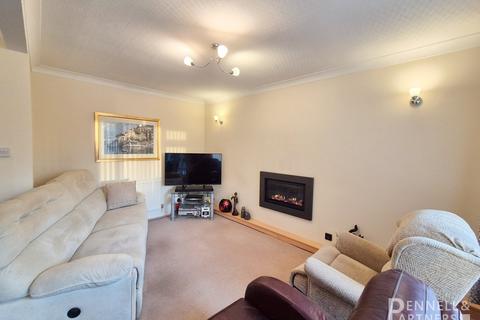 2 bedroom detached bungalow for sale, Priors Road, Peterborough PE7