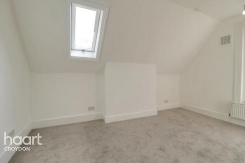 1 bedroom in a house share to rent, Dagnall Park, LONDON