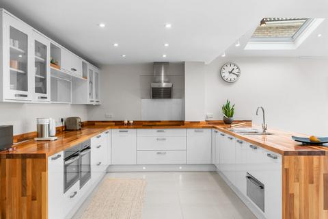 31 King Edgar Close, Ely, CB6 1DP