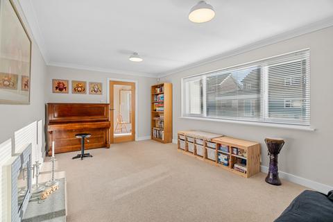 31 King Edgar Close, Ely, CB6 1DP