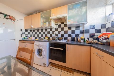 2 bedroom end of terrace house for sale, Shepherds Gardens, Birmingham B15