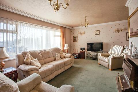 2 bedroom detached bungalow for sale, Rackford Road, Sheffield S25