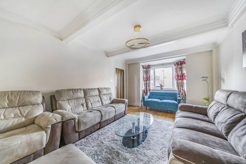 4 bedroom detached house to rent, Parkfield Crescent, North Harrow, Harrow, HA2