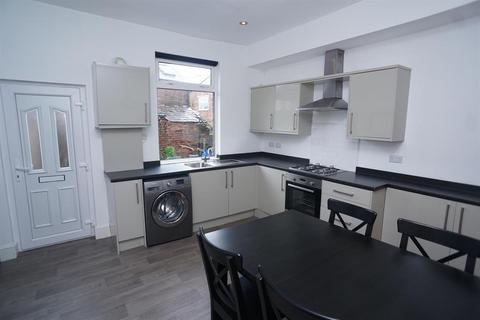 3 bedroom terraced house to rent, Pickmere Road, Crookes, Sheffield, S10 1GY