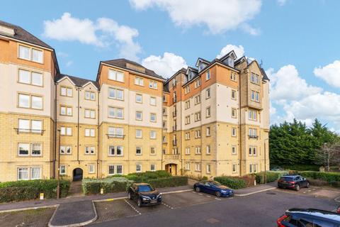 3 bedroom flat for sale, Eagles View, Livingston EH54