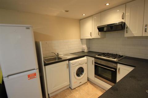 3 bedroom house to rent, Lewes Road, Brighton