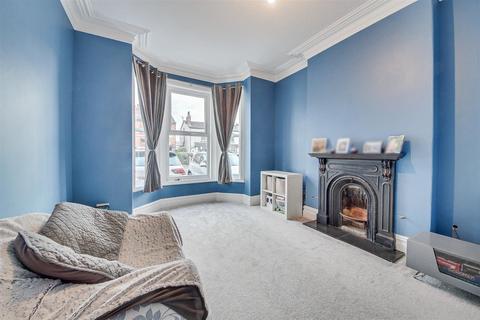 3 bedroom semi-detached house for sale, Southbank Road, Southport PR8