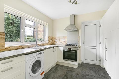 1, Lynton Court Cedar Road, Sutton, SM2 5DL