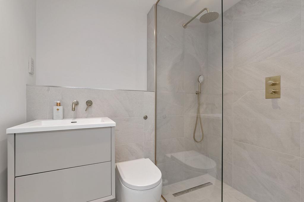 En-suite 1