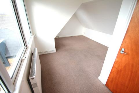 1 bedroom maisonette to rent, Longfleet Rd