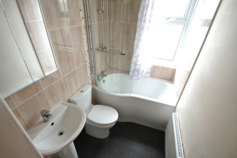 1 bedroom maisonette to rent, Longfleet Rd